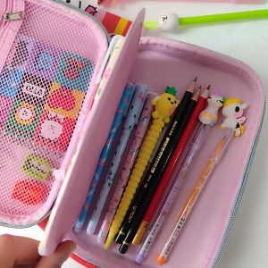 جامدادی کتابی برجسته طرح دخترانه کیتی - زیپ دار و خیلی جادار برای انواع لوازم تحریر مدرسه و مهد کودک