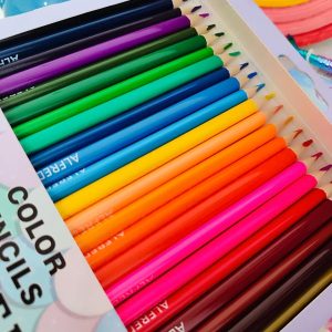 مداد رنگی مخصوص کلاس نقاشی و رنگ آمیزی کودکان
