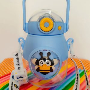 قمقمه اسپرت بچگانه رنگ آبی آسمانی - طرح زنبور همراه با استیکر سیلیکونی