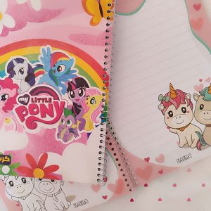 دفتر مشق طرح اسب پونی - تمام صفحات طرح دار و رنگی است.
