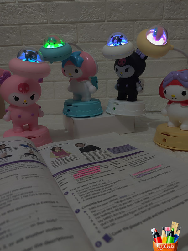 چراغ خواب هفت رنگ بچگانه طرح کرومی و دوستان عکس چراغ خواب هفت رنگ بچگانه طرح کرومی و دوستان